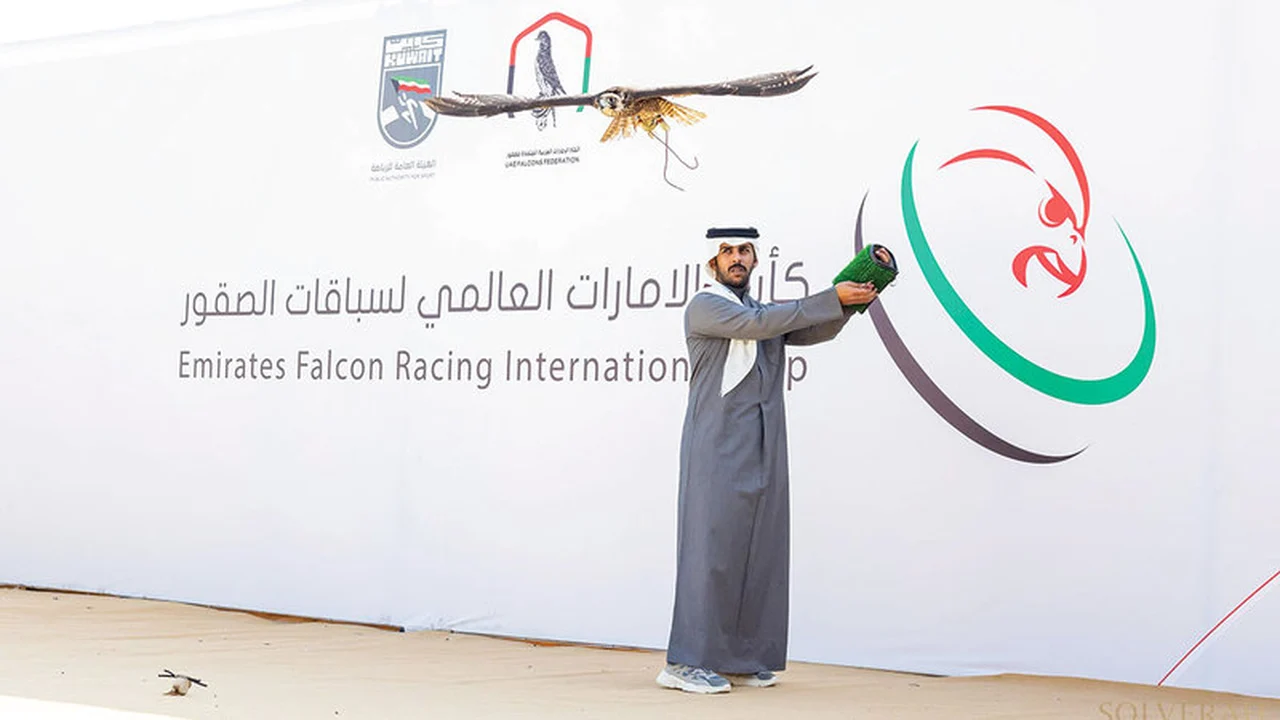 البحرين تقيم النسخة الثانية من كأس الإمارات العالمي للصقور